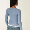 2002 Henley com estampado