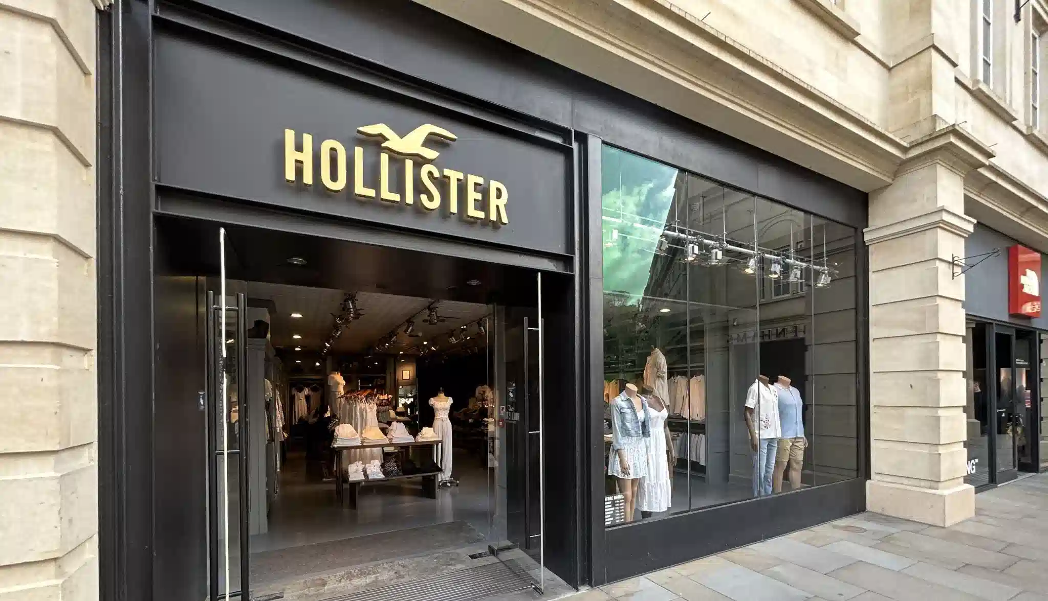 Banner 1 - Hollister Loja Oficial Portugal