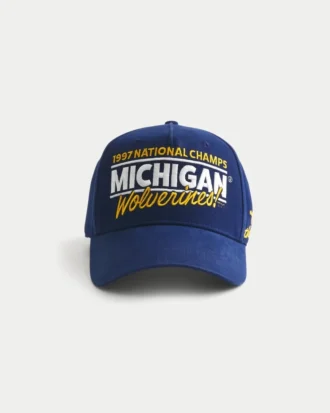 Boné com gráfico da Universidade de Michigan Wolverines