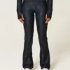 Calças Active Recharge Wrap Boot da Gilly Hicks