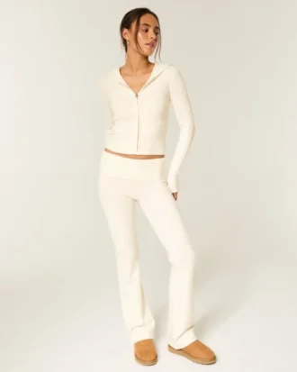 Calças bootcut com dobra em malha de camisola Gilly Hicks