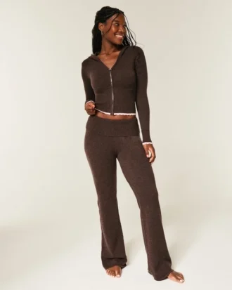 Calças bootcut com dobra em malha de camisola Gilly Hicks