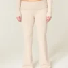 Calças bootcut com dobra em malha de camisola Gilly Hicks