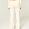 Calças bootcut com dobra em malha de camisola Gilly Hicks