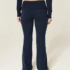 Calças bootcut com dobra em malha de camisola Gilly Hicks