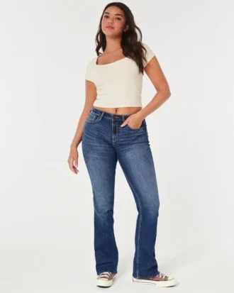 Calças de ganga boot curvy de cintura média e lavagem média