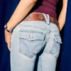 Calças de ganga bootcut de cintura baixa e lavagem clara