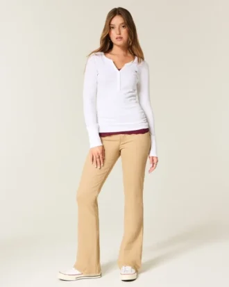 Calças de ganga cáqui de cintura média e corte bootcut