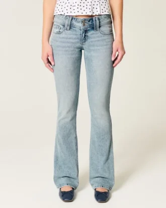 Calças de ganga de cintura baixa e corte bootcut