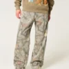 Calças de ganga super largas camufladas