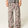 Calças de ganga super largas camufladas