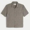 Camisa boxy de manga curta em seersucker