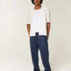 Camisa curta com mangas curtas e padrão texturado