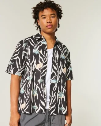 Camisa de linho com padrão de peixes tropicais