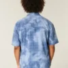 Camisa de manga curta com bolsos