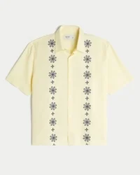 Camisa de manga curta com padrão e corte quadrado