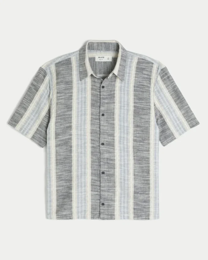 Camisa de manga curta com riscas texturadas