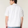 Camisa de manga curta em linho misturado