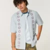 Camisa de manga curta às riscas