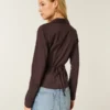 Camisa de popeline elástica com botões