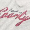 Camiseta com decote em V fácil de usar, com estampa Sweet ‘n Sporty
