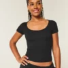 Camiseta com decote redondo