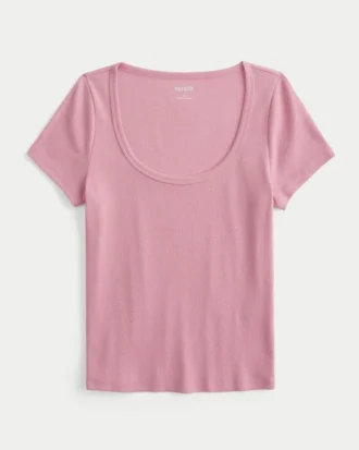 Camiseta com decote redondo
