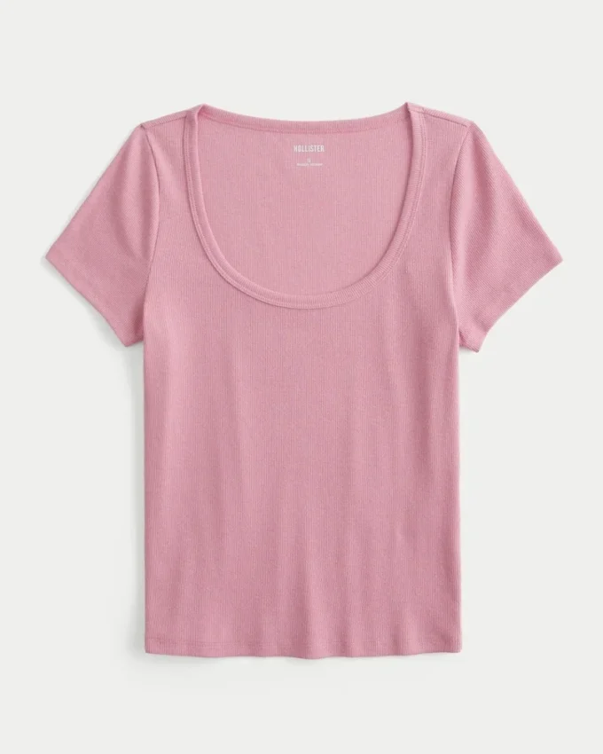 Camiseta com decote redondo