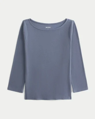 Camiseta com mangas 3/4 e decote em V