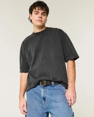 Camiseta curta e larga de malha pesada