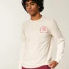 Camiseta gráfica com estampa de cabeça de lobo e mangas compridas em camadas