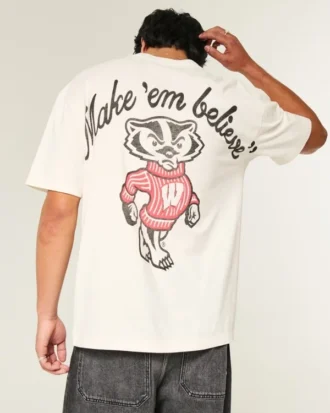 Camiseta gráfica quadrada da Universidade de Wisconsin Badgers