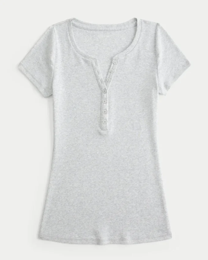 Camiseta Henley Y2K de manga curta