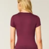 Camiseta infantil com costura sem costura e tecido elástico macio