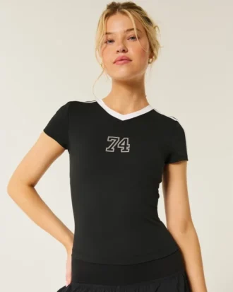 Camiseta infantil com estampa Gilly Hicks Active