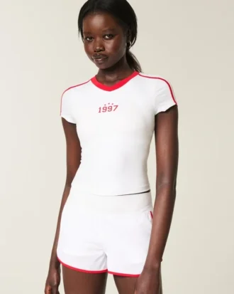 Camiseta infantil com estampa Gilly Hicks Active