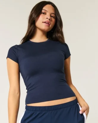 Camiseta infantil com gola redonda em tecido macio e elástico sem costuras