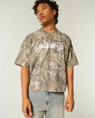 Camiseta larga e pesada com estampa camuflada