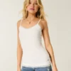 Camisola com acabamento em renda