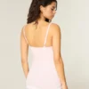 Camisola com acabamento em renda
