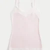 Camisola com acabamento em renda