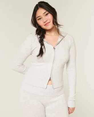 Camisola com capuz e fecho Gilly Hicks