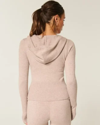 Camisola com capuz e fecho Gilly Hicks