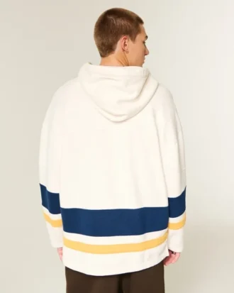 Camisola com capuz e gráfico de hóquei da Universidade de Notre Dame Fighting Irish