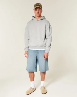 Camisola com capuz quadrada