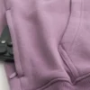 Camisola com capuz quadrada