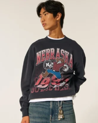 Camisola com estampa gráfica da Universidade de Nebraska Cornhuskers