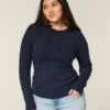 Camisola com gola redonda e padrão trançado