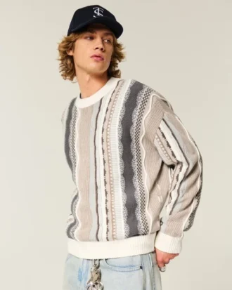 Camisola com gola redonda às riscas