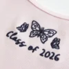 Camisola com grafismo da turma de 2026